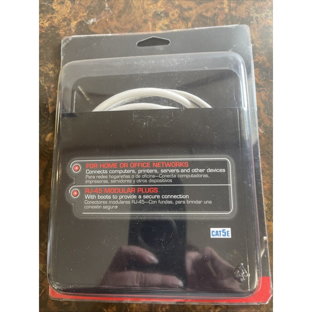 Network Cable Gigaware 25 Foot ft (7.6 m) CAT5E CAT5 GRAY- NIB